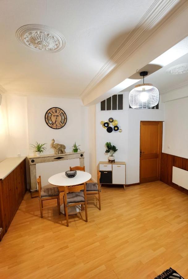 Charmant T2 Meuble Quartier Chateau De Pau Bagian luar foto