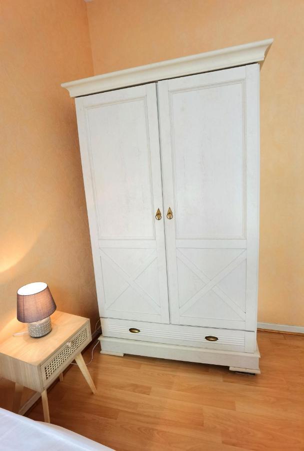 Charmant T2 Meuble Quartier Chateau De Pau Bagian luar foto